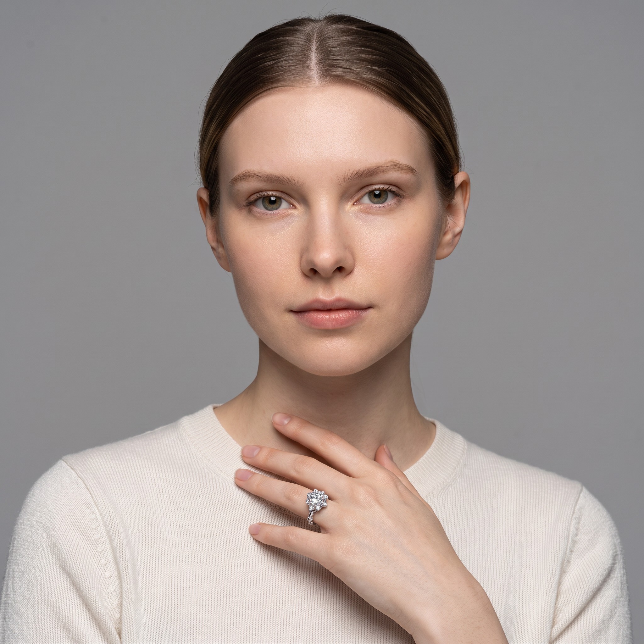 Royale Solitaire Ring